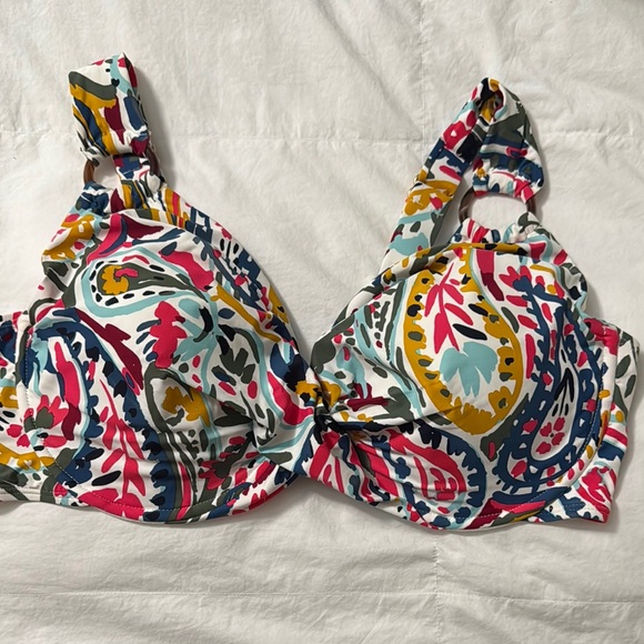 Anne Cole Other - Anne Cole Colorful Paisley Print Bikini Top 18W NWOT